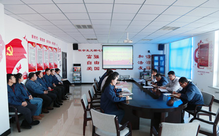 標(biāo)題：華德牧草公司黨委召開2023年度黨支部書記抓基層黨建述職評(píng)議會(huì)
瀏覽次數(shù)：1142
發(fā)表時(shí)間：2024-01-10