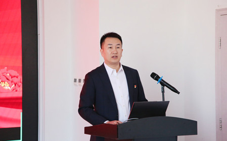 標(biāo)題：呼和浩特分院組織召開領(lǐng)導(dǎo)干部業(yè)務(wù)培訓(xùn)會暨領(lǐng)導(dǎo)干部講黨課
瀏覽次數(shù)：1217
發(fā)表時間：2024-12-26